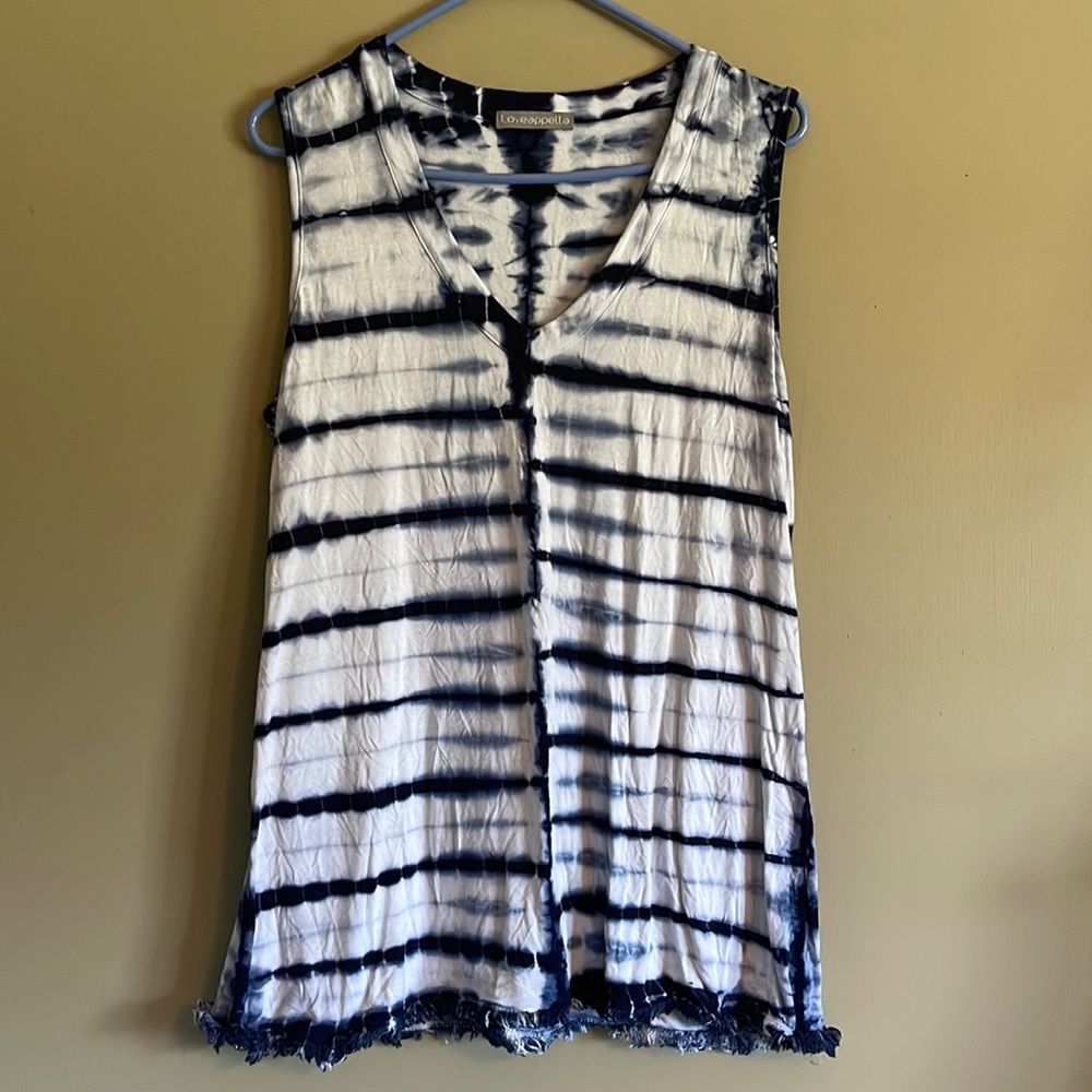 Loveappella | Tie-Dye Sleeveless Shirt | size M